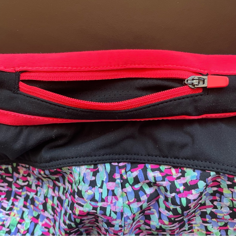 Fabletics Multi Color Running Shorts - M - Picture 5 of 7